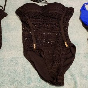 Swim suit